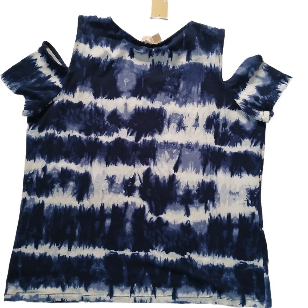 Michael Kors Blue and White Relaxed Cut Out T-Shirt - Picture 2 of 9